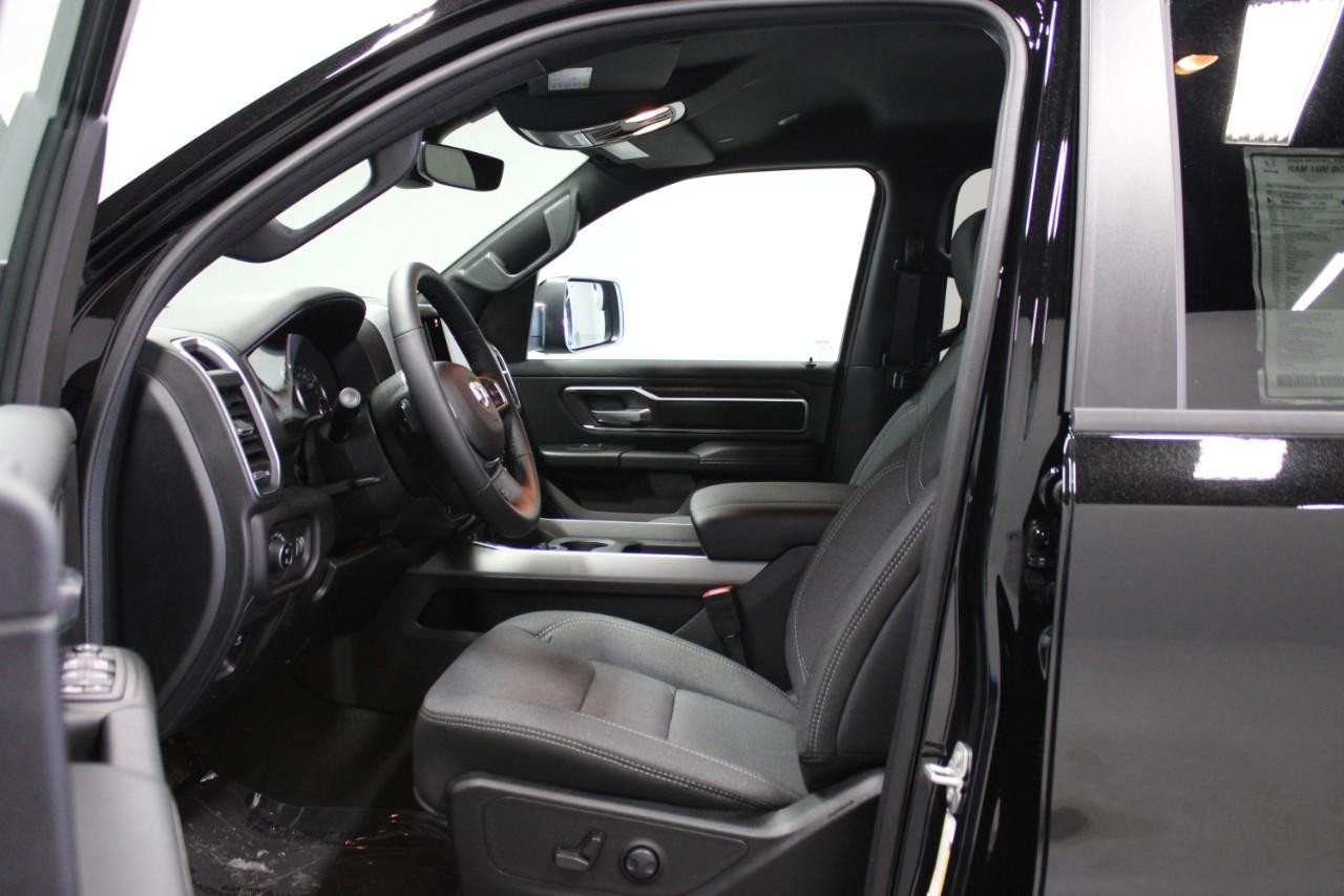 2024 Diam Black Ram 1500 Big Horn/Lone Star RWD Truck