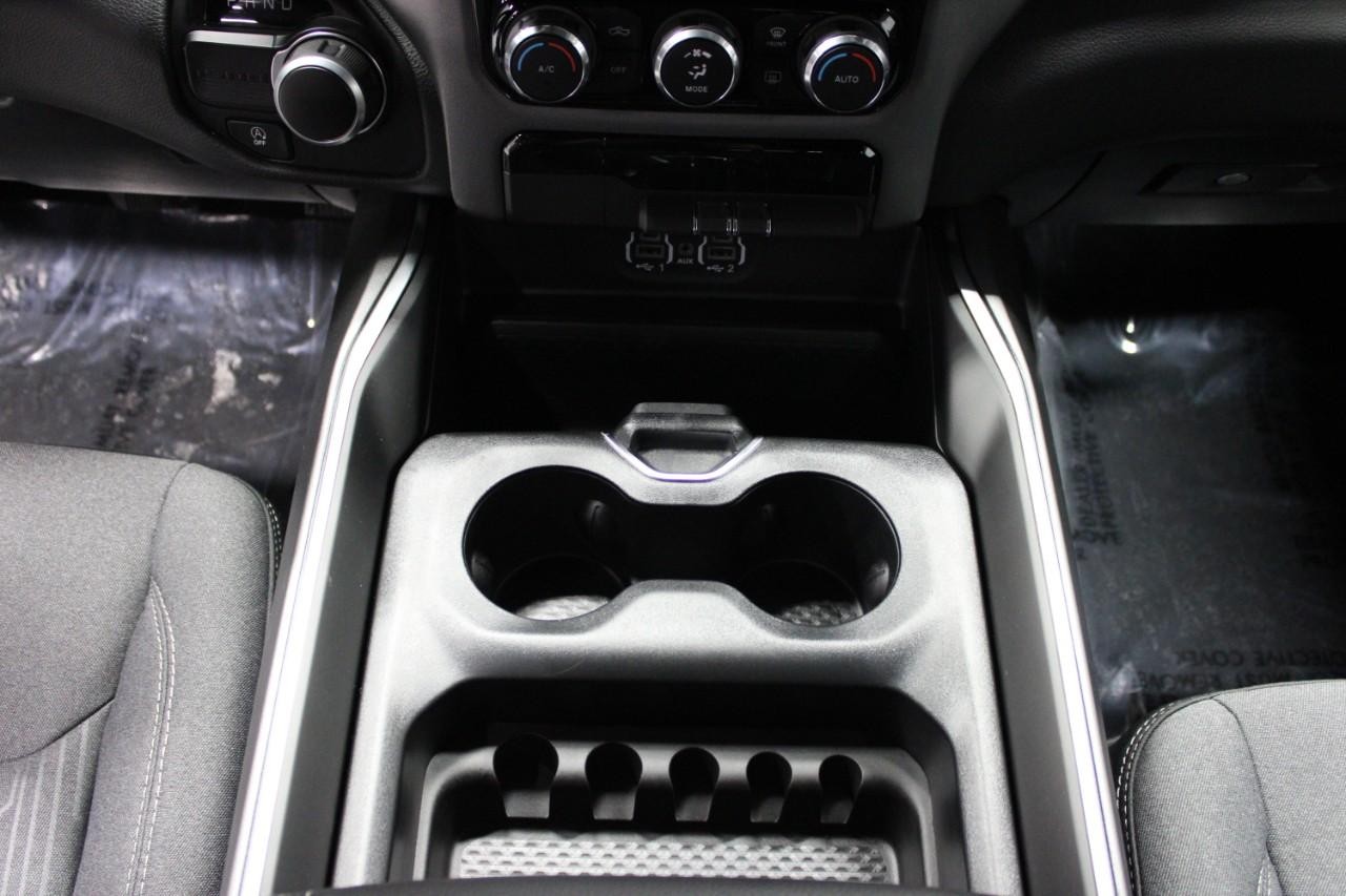 2024 Diam Black Ram 1500 Big Horn/Lone Star RWD Truck