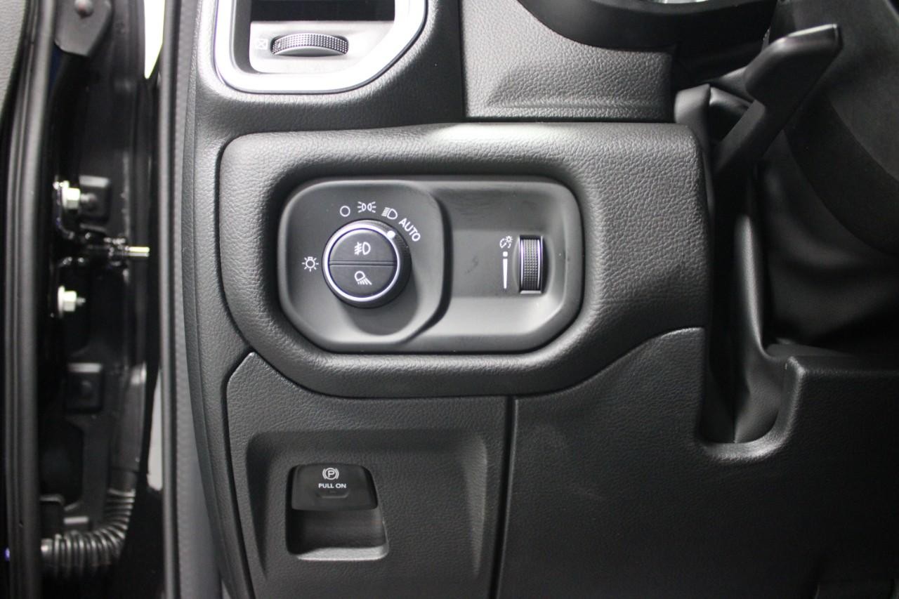 2024 Diam Black Ram 1500 Big Horn/Lone Star RWD Truck