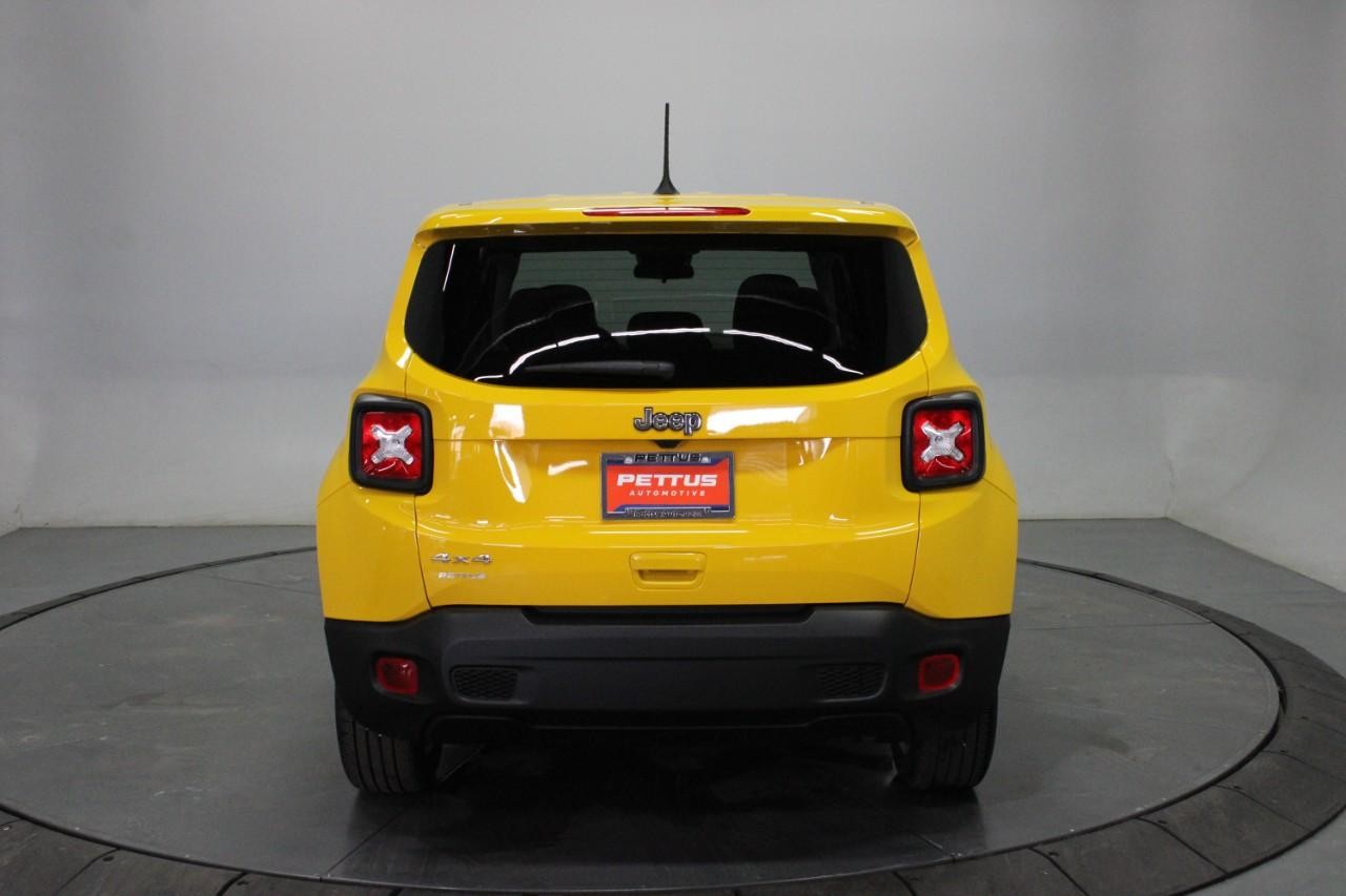 2023 Solar Yellow Clearcoat Jeep Renegade Latitude 4X4 SUV