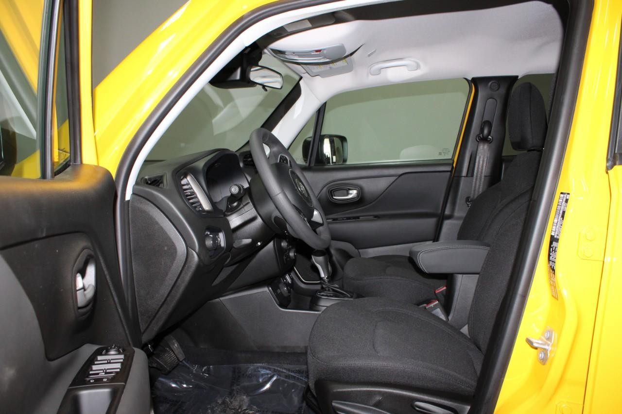 2023 Solar Yellow Clearcoat Jeep Renegade Latitude 4X4 SUV