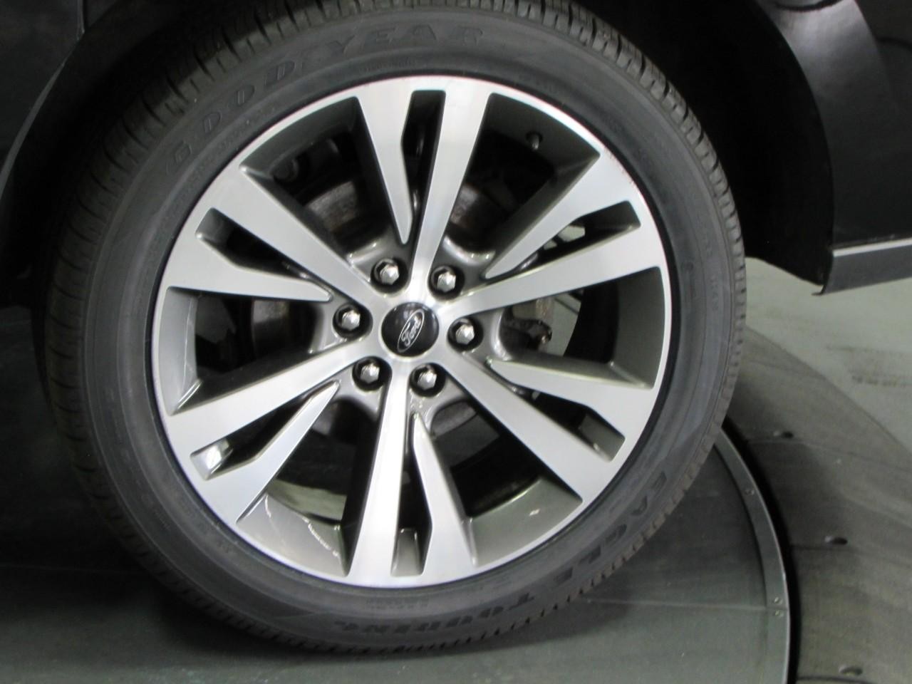 2020 Agate Black Ford Expedition Max Limited 4X4 SUV