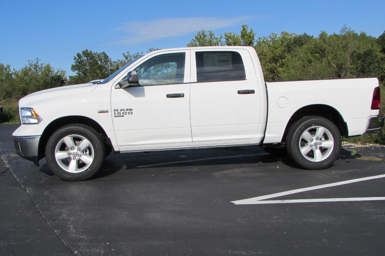 2024 Bright White Clearcoat Ram 1500 Classic Tradesman 4X4 Truck