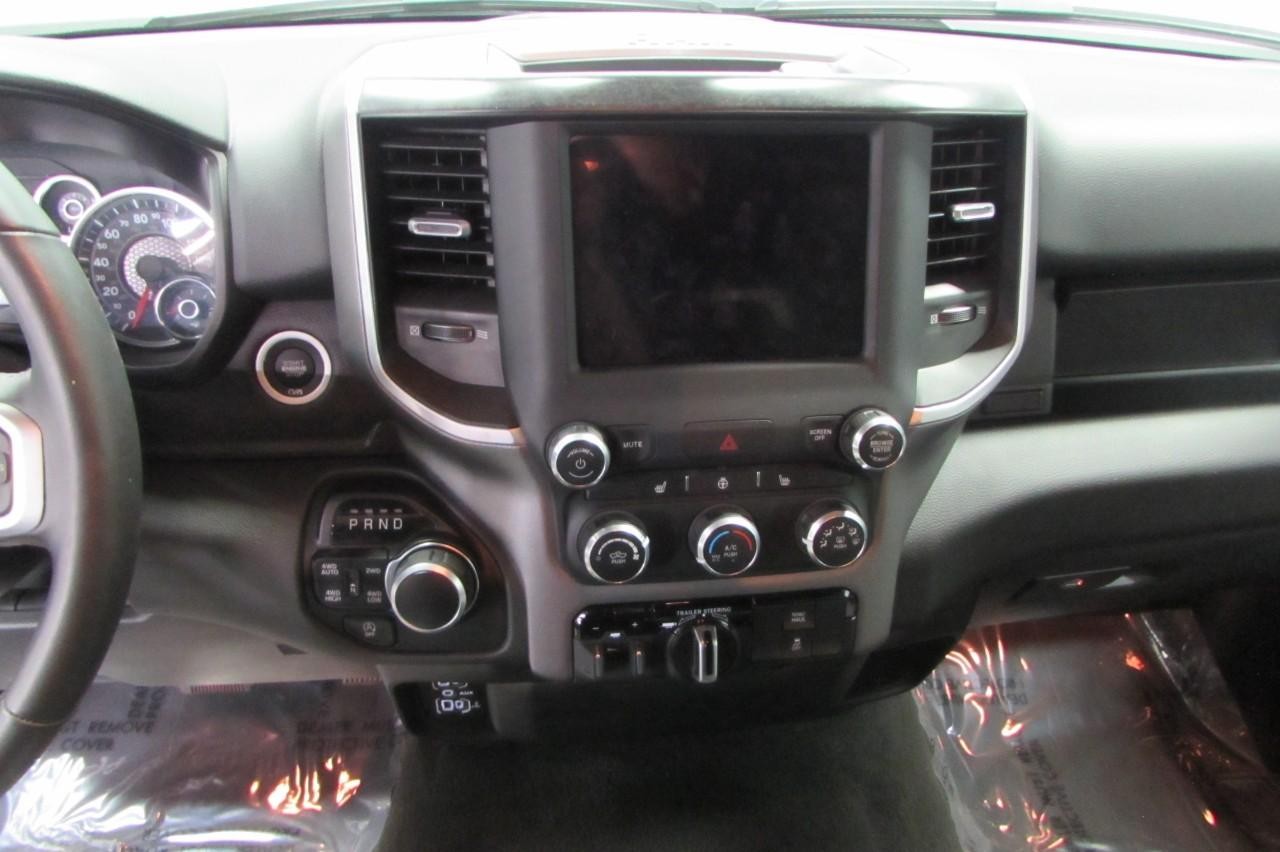 2023 Bright White Clearcoat Ram 1500 Big Horn/Lone Star 4X4 Truck