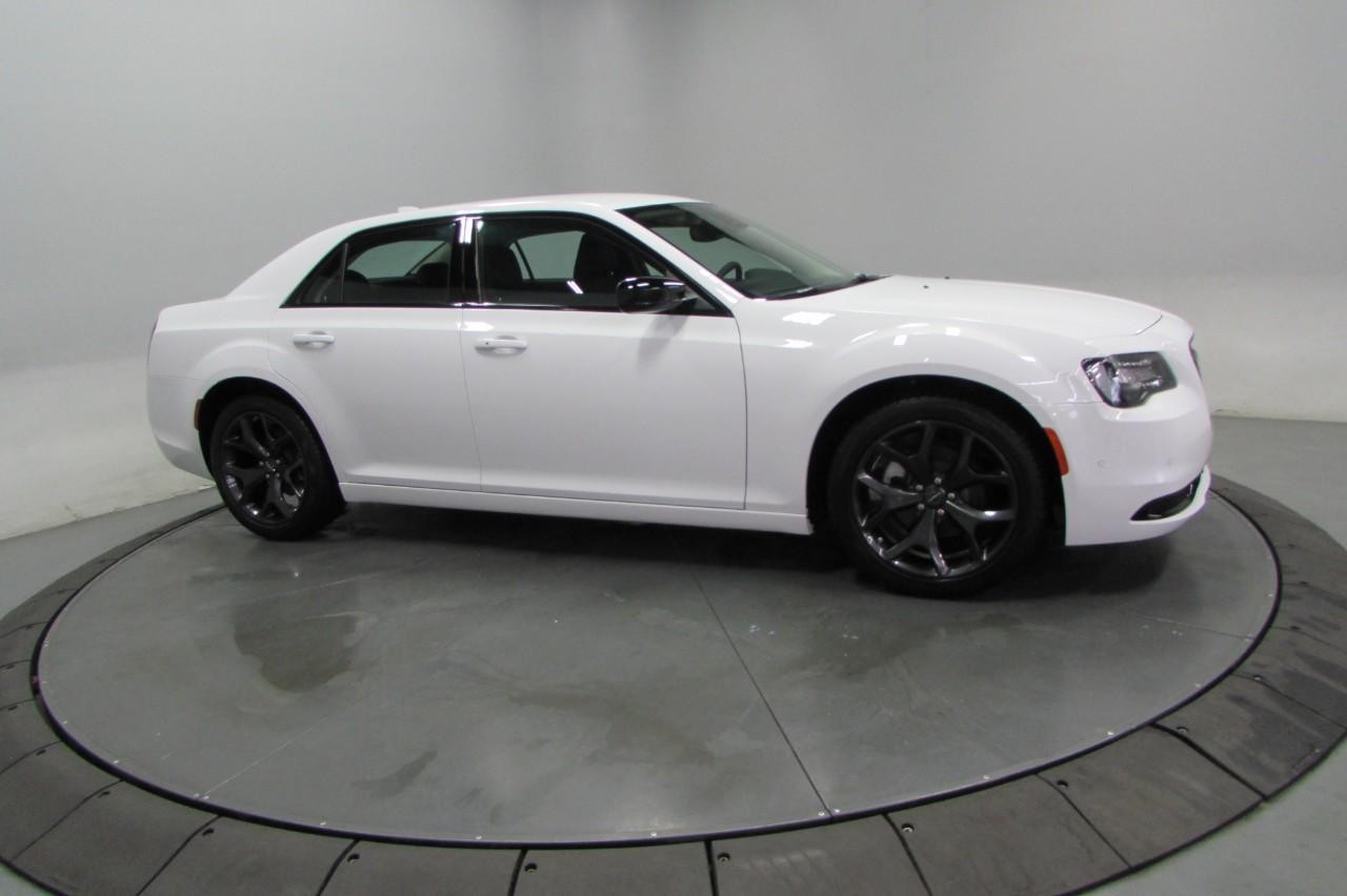 2023 Bright White Clearcoat Chrysler 300 Touring RWD Sedan
