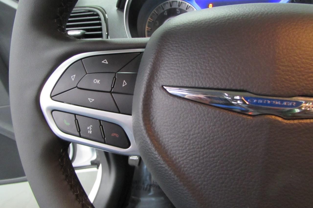 2023 Bright White Clearcoat Chrysler 300 Touring RWD Sedan