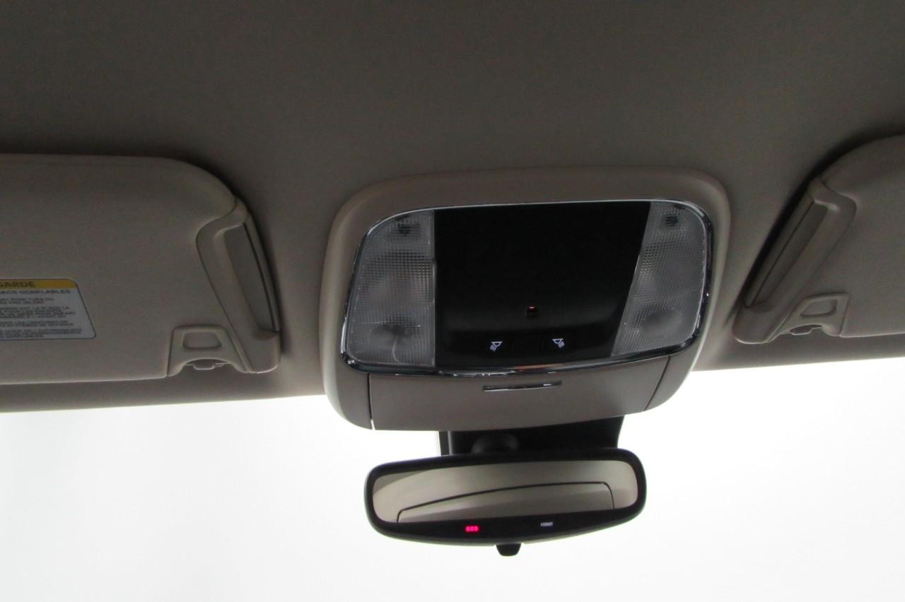 2023 Bright White Clearcoat Chrysler 300 Touring RWD Sedan