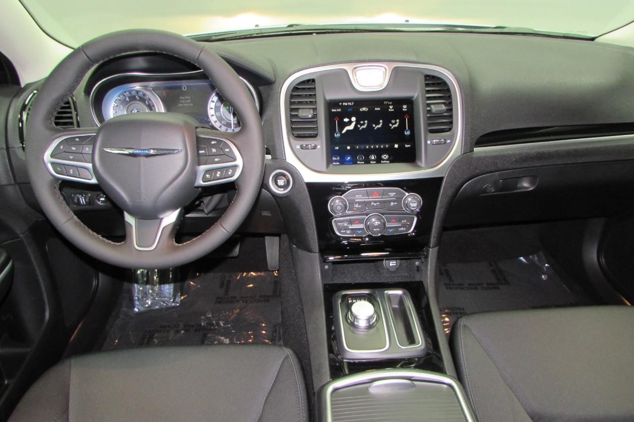 2023 Bright White Clearcoat Chrysler 300 Touring RWD Sedan