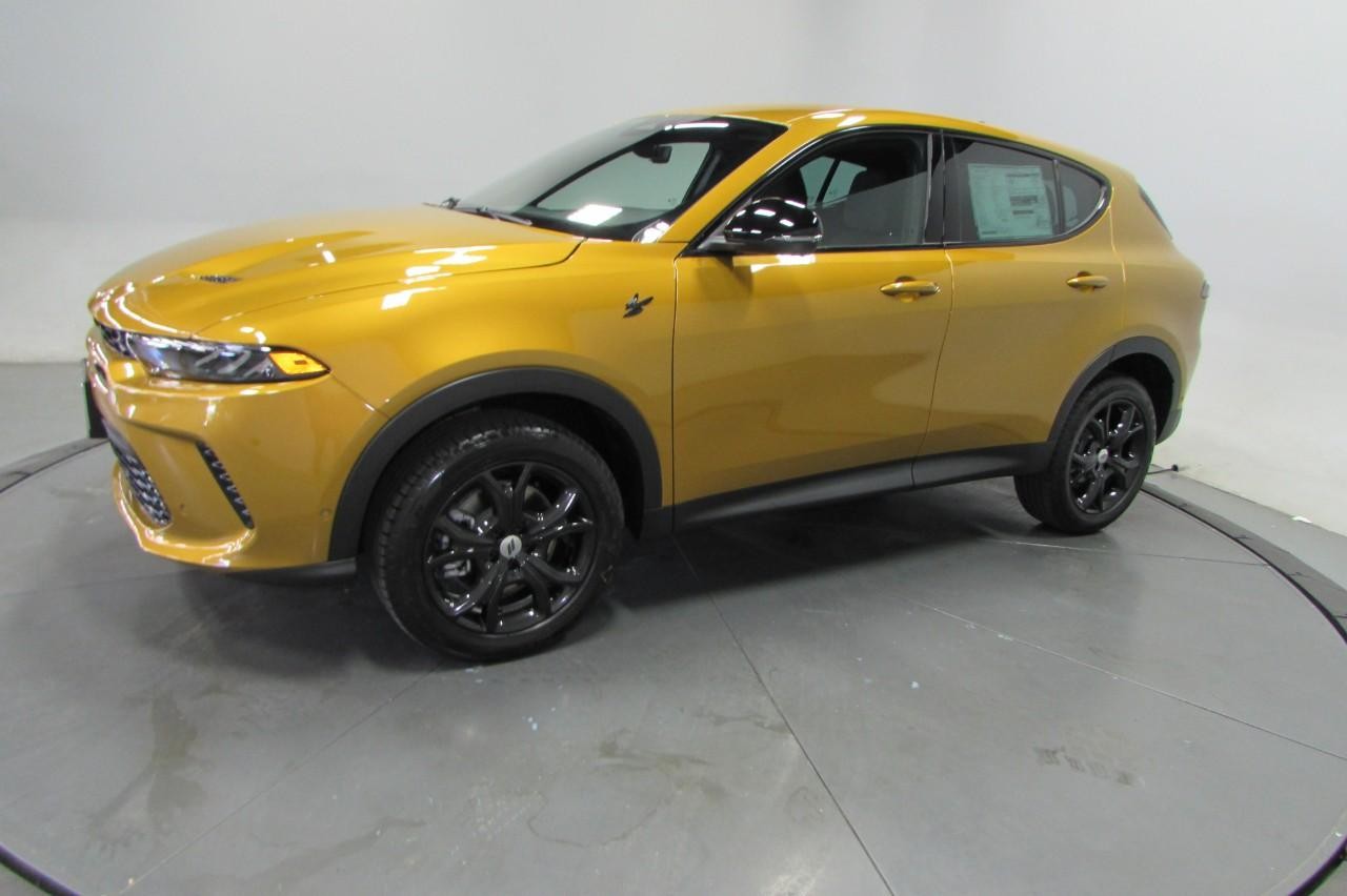 2024 Acapulco Gold Dodge Hornet GT AWD SUV