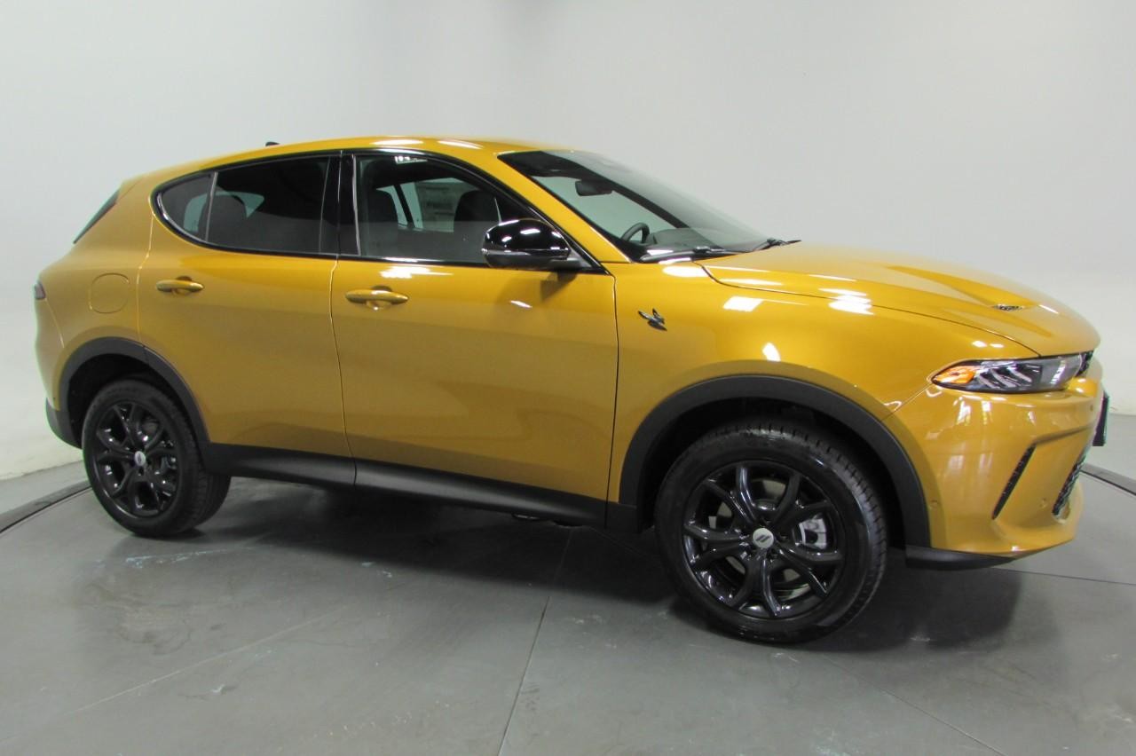2024 Acapulco Gold Dodge Hornet GT AWD SUV