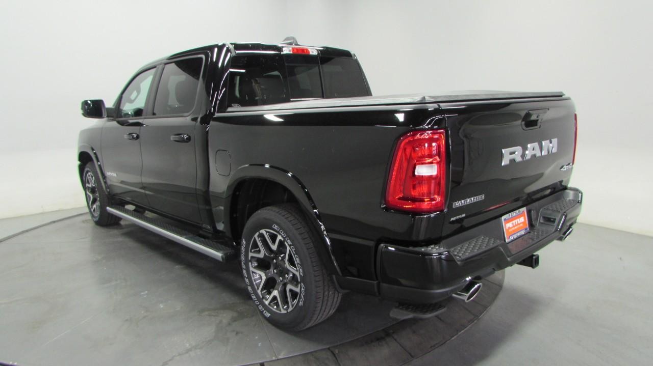 2025 Diam Black Ram 1500 Laramie 4X4 Truck