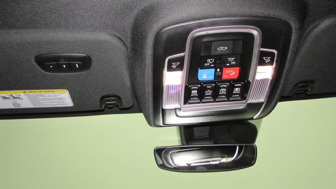 2025 Diam Black Ram 1500 Laramie 4X4 Truck
