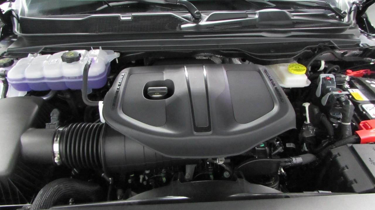 2025 Diam Black Ram 1500 Laramie 4X4 Truck