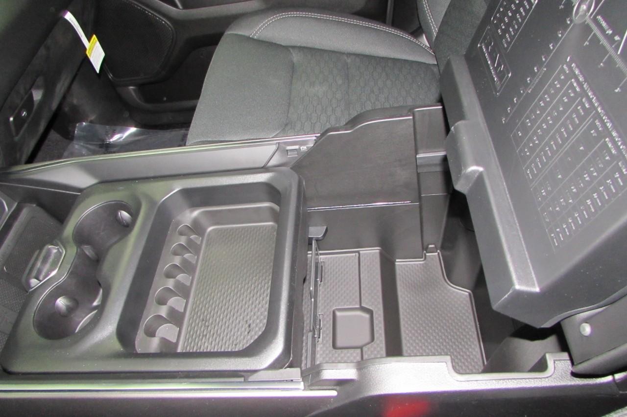 2025 Billet Silver Metallic Clearcoat Ram 1500 Big Horn/Lone Star 4X4 Truck