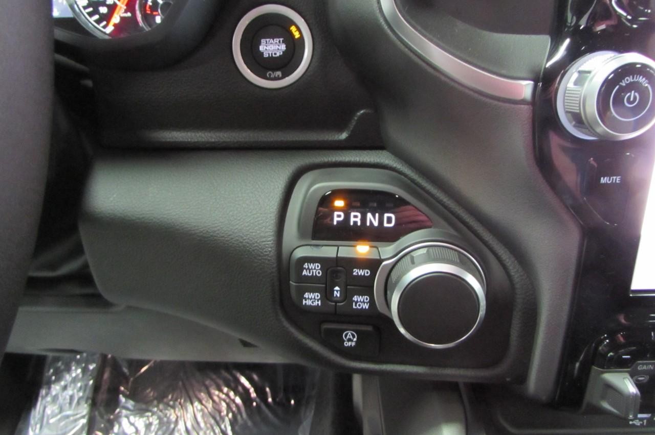 2025 Diam Black Ram 1500 Big Horn/Lone Star 4X4 Truck