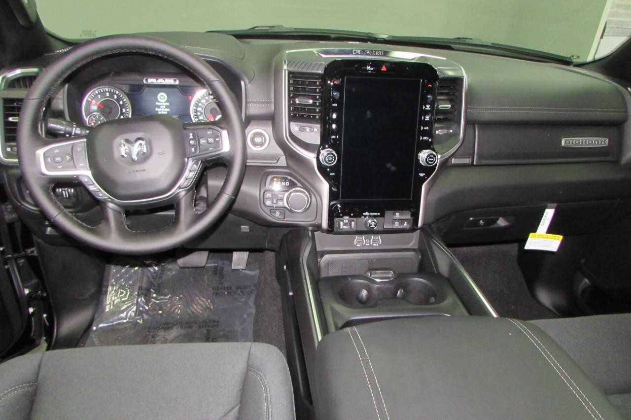 2025 Diam Black Ram 1500 Big Horn/Lone Star 4X4 Truck
