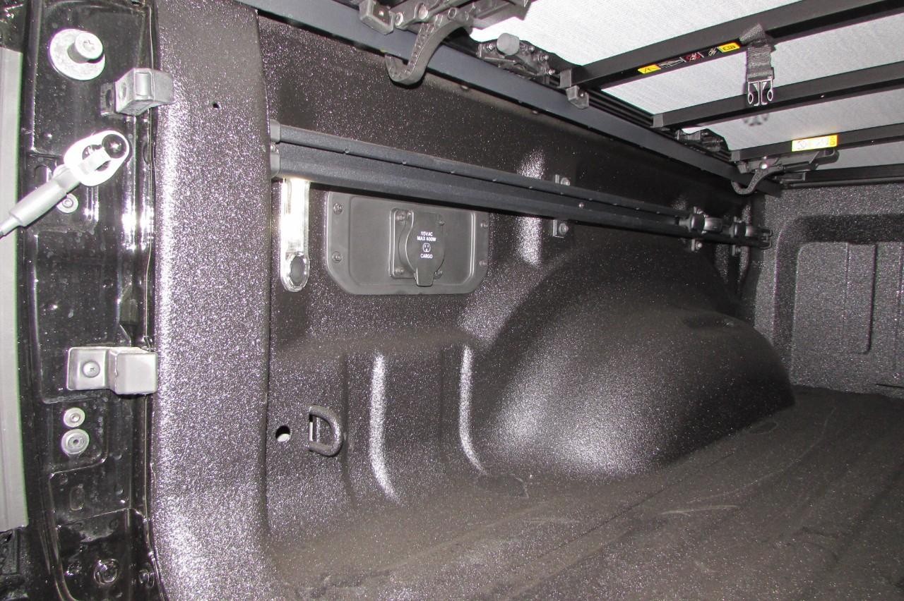 2025 Diam Black Ram 1500 Big Horn/Lone Star 4X4 Truck