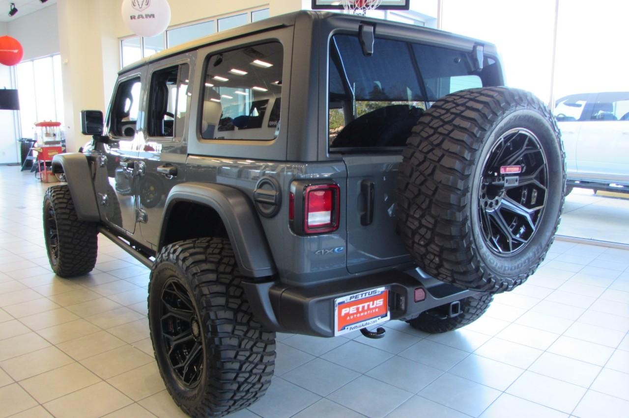 2024 Anvil Clear Coat Jeep Wrangler 4xe Willys 4xe 4X4 SUV