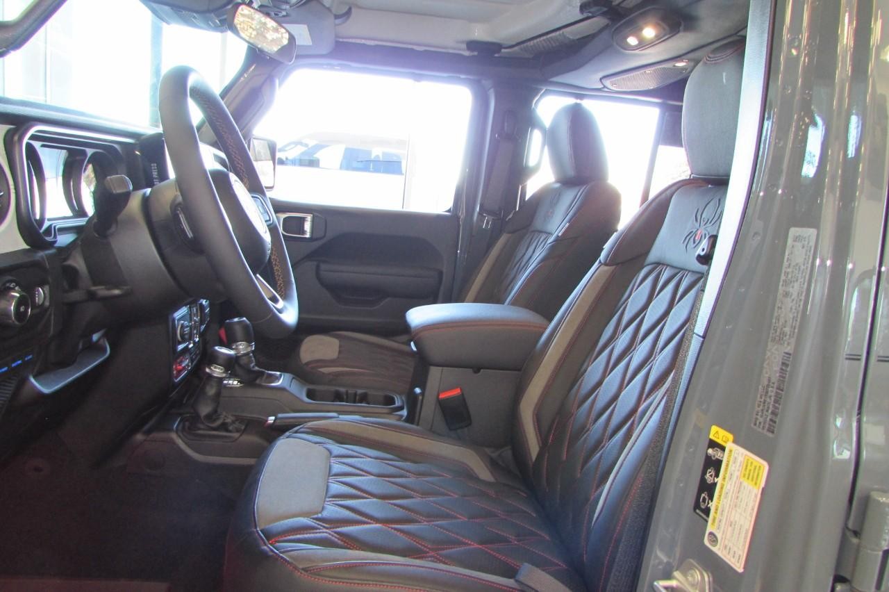 2024 Anvil Clear Coat Jeep Wrangler 4xe Willys 4xe 4X4 SUV
