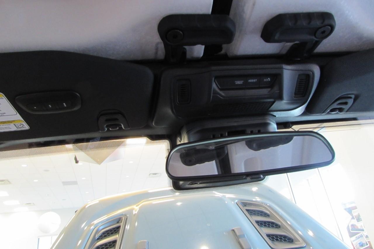 2024 Anvil Clear Coat Jeep Wrangler 4xe Willys 4xe 4X4 SUV