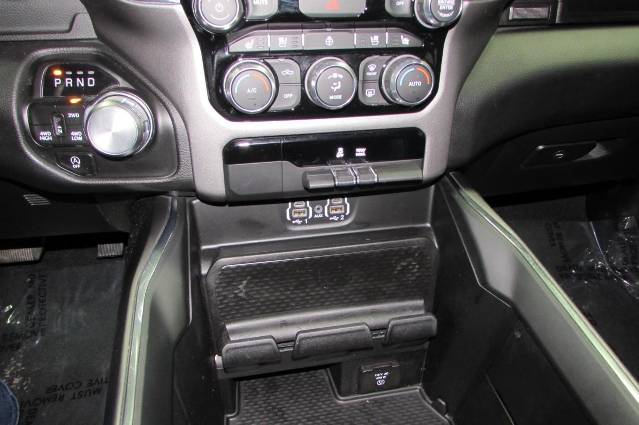 2024 Billet Silver Metallic Clearcoat Ram 1500 Laramie 4X4 Truck