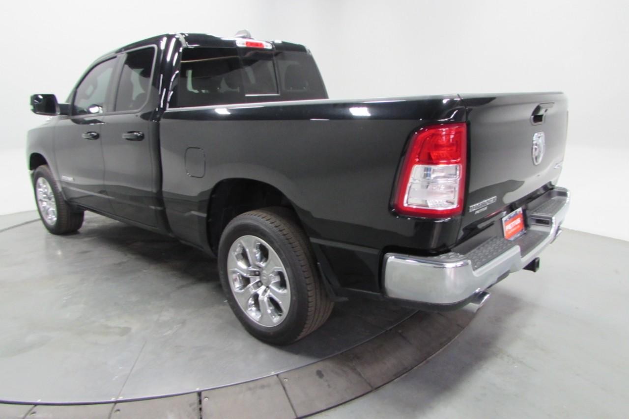 2022 Diamond Black Crystal Pearlcoat Ram 1500 Big Horn/Lone Star 4X4 Truck