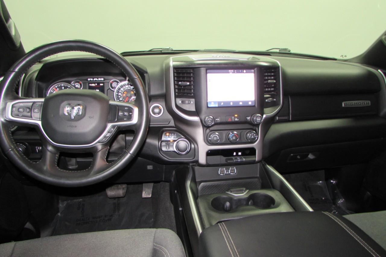 2022 Diamond Black Crystal Pearlcoat Ram 1500 Big Horn/Lone Star 4X4 Truck