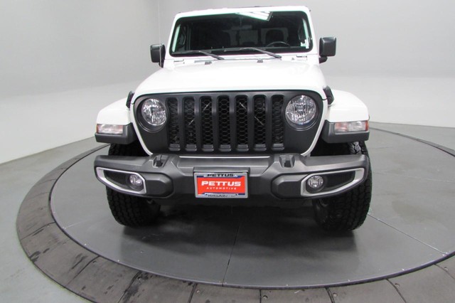 Used 2021 Jeep Gladiator Sport S with VIN 1C6JJTAG6ML574094 for sale in De Soto, MO