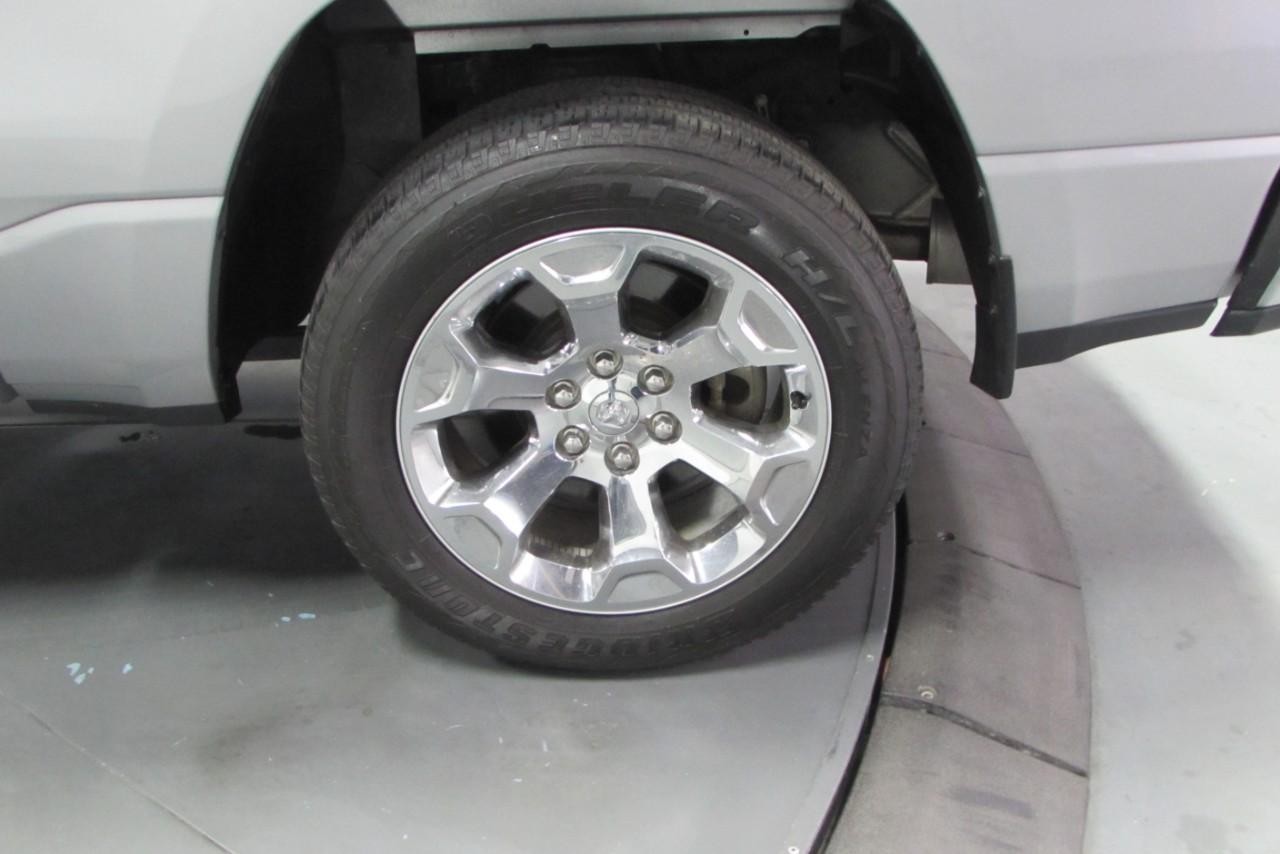2022 Billet Silver Metallic Clearcoat Ram 1500 Big Horn/Lone Star 4X4 Truck