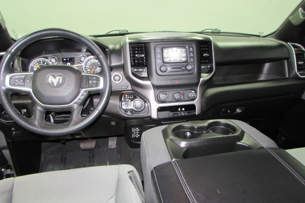 2022 Billet Silver Metallic Clearcoat Ram 1500 Big Horn/Lone Star 4X4 Truck