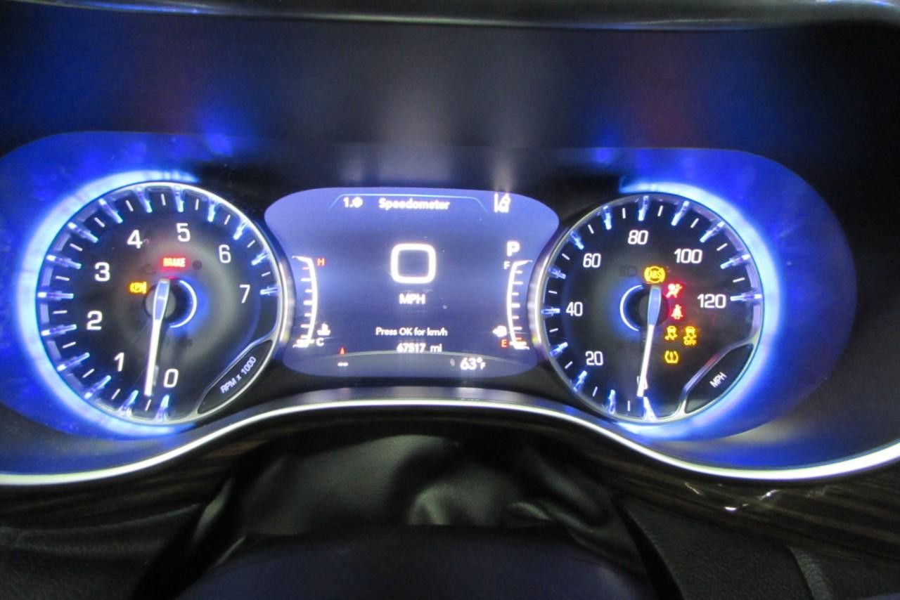 2023 Fathom Blue Pearlcoat Chrysler Pacifica Limited FWD Van