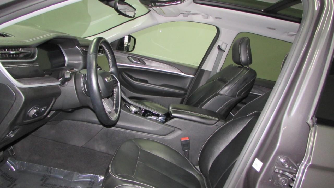 2022 Baltic Gray Metallic Clearcoat Jeep Grand Cherokee L Limited 4X4 SUV