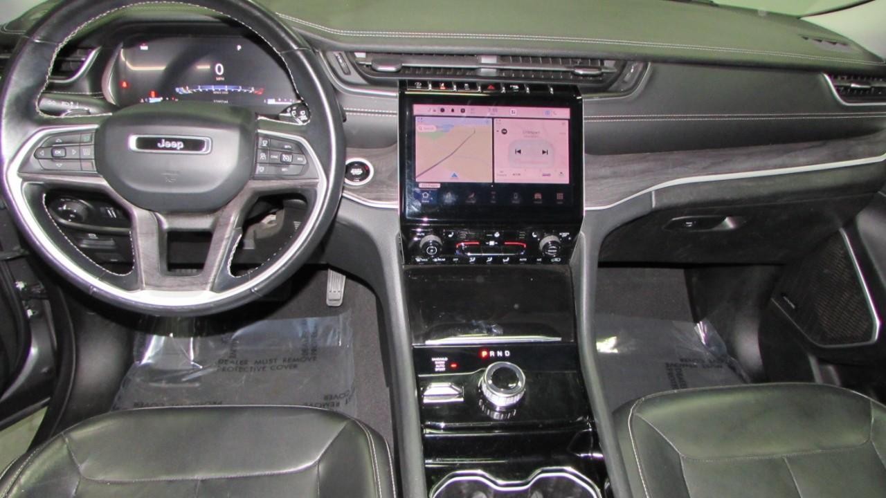 2022 Baltic Gray Metallic Clearcoat Jeep Grand Cherokee L Limited 4X4 SUV
