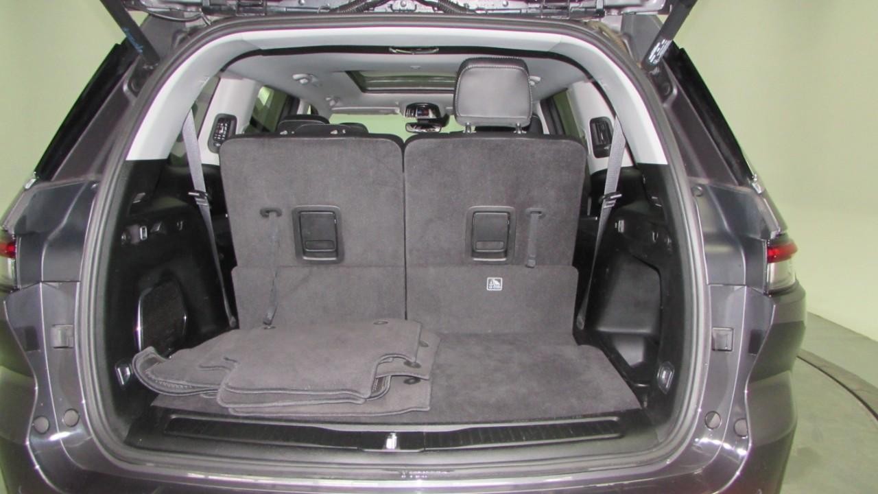 2022 Baltic Gray Metallic Clearcoat Jeep Grand Cherokee L Limited 4X4 SUV