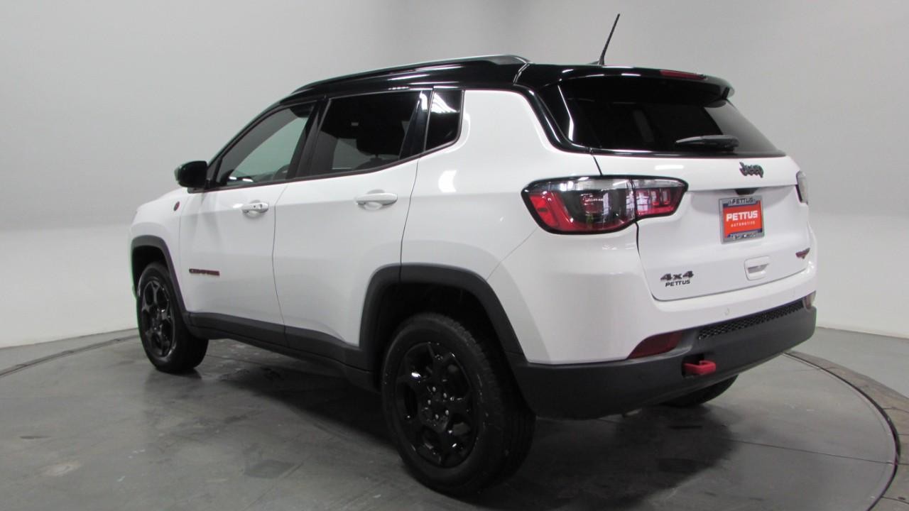 2023 Bright White Clearcoat Jeep Compass Trailhawk 4X4 SUV