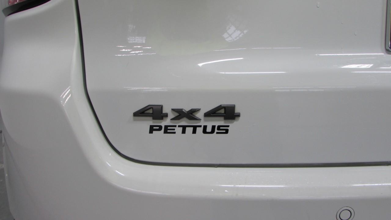 2023 Bright White Clearcoat Jeep Compass Trailhawk 4X4 SUV
