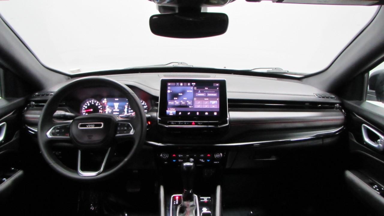 2023 Bright White Clearcoat Jeep Compass Trailhawk 4X4 SUV