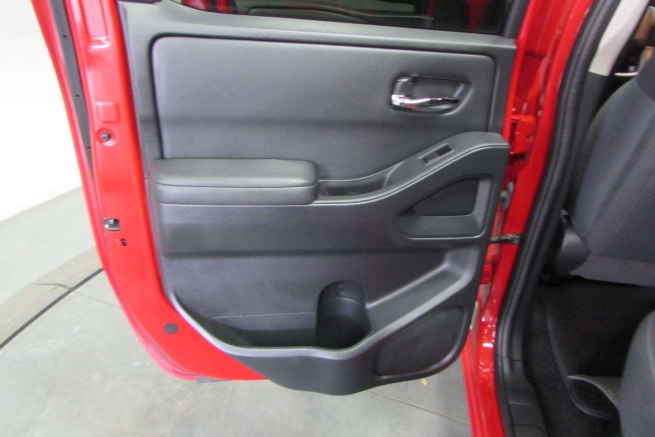 2022 Cardinal Red Tricoat Nissan Frontier SV RWD Truck