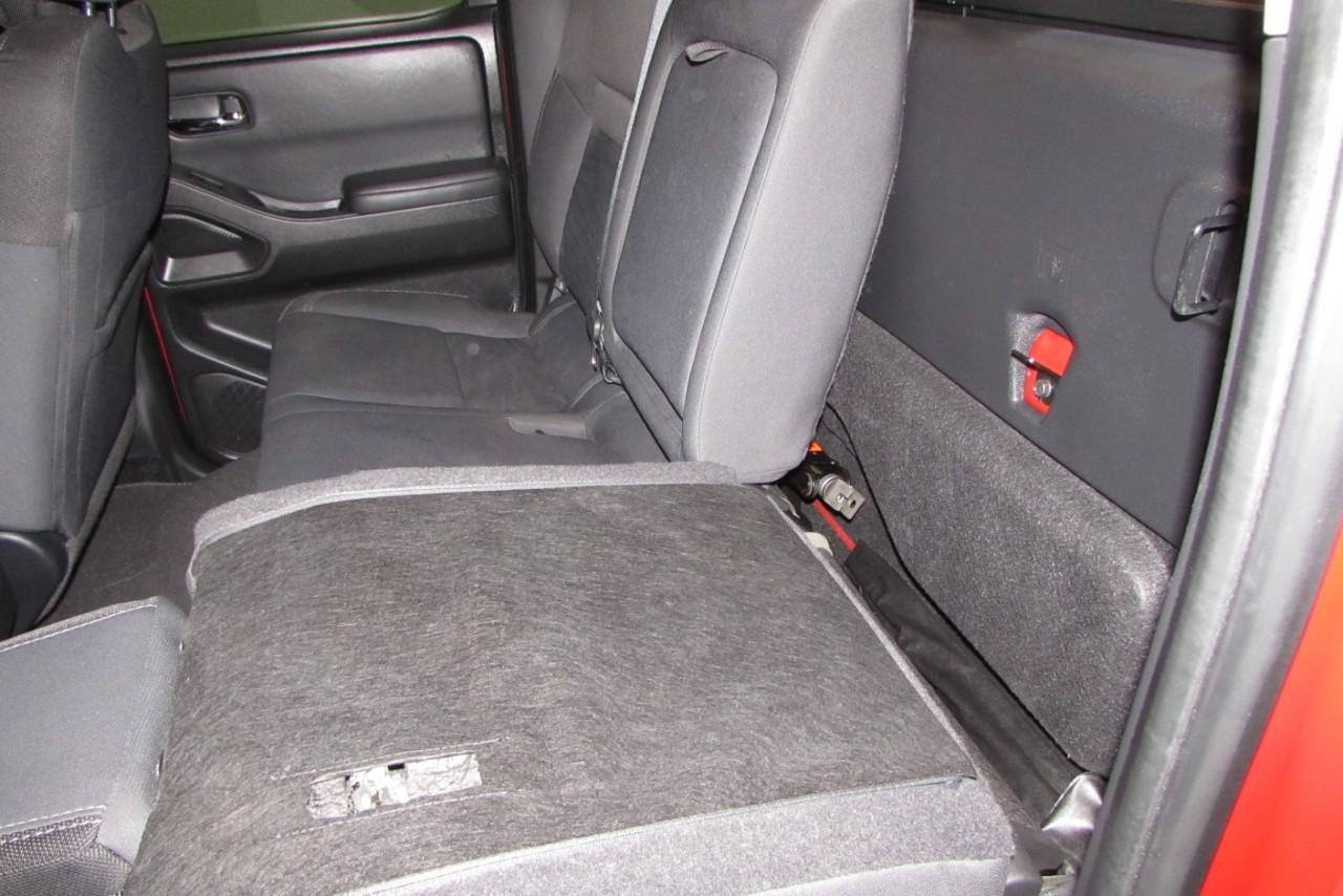 2022 Cardinal Red Tricoat Nissan Frontier SV RWD Truck