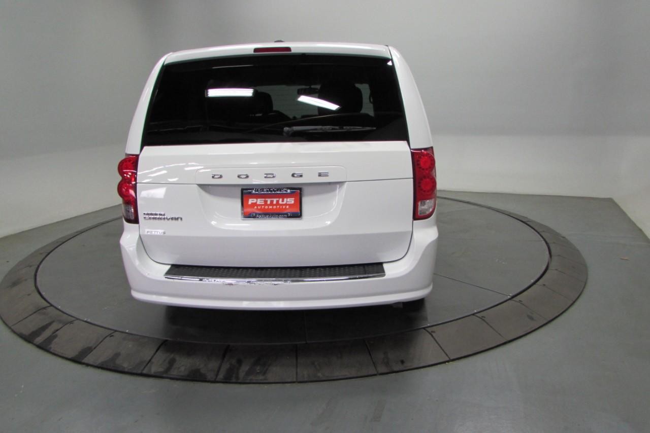 2013 Stone White Dodge Grand Caravan SE FWD Van