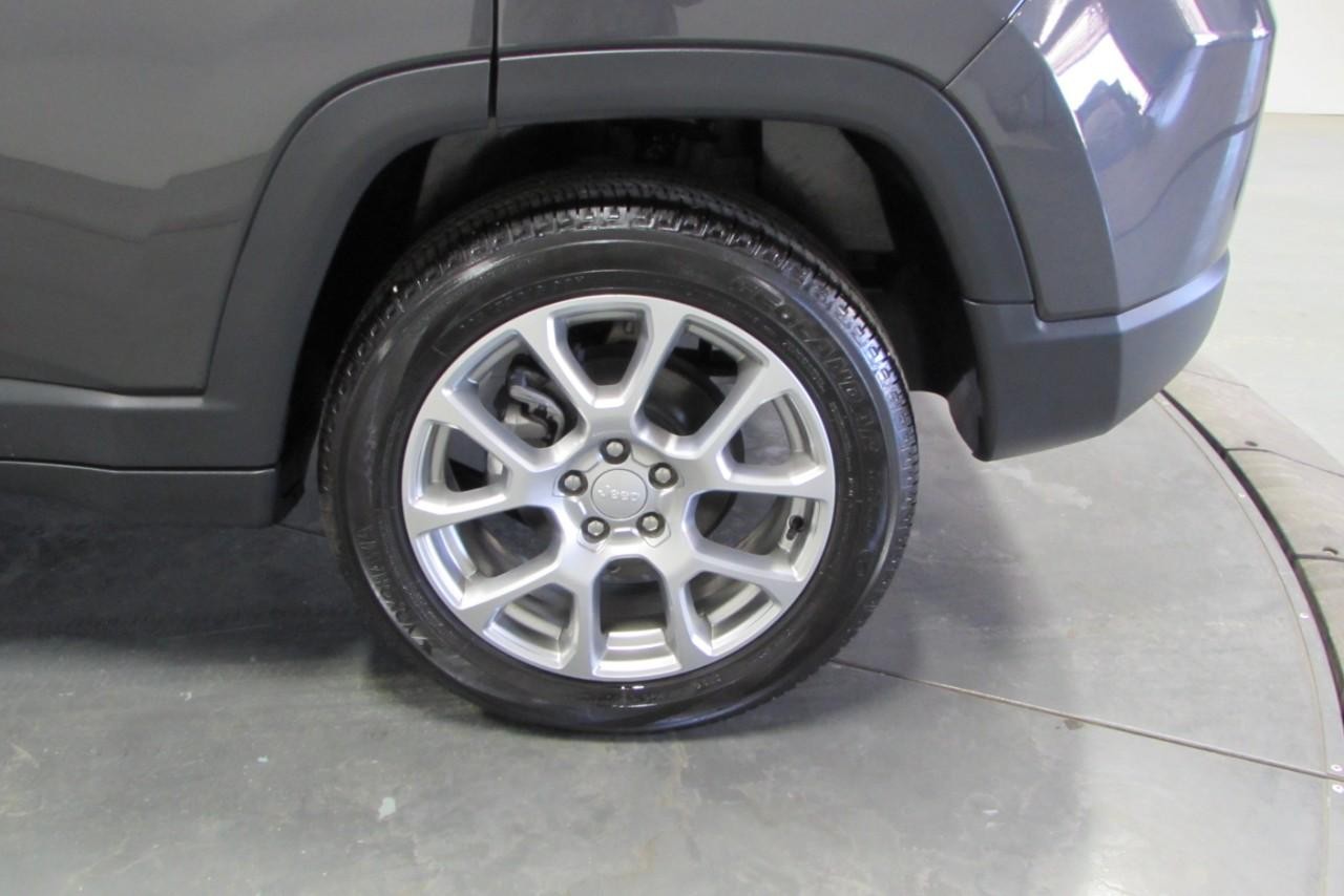 2024 Baltic Gray Metallic Clearcoat Jeep Compass Latitude Lux 4X4 SUV