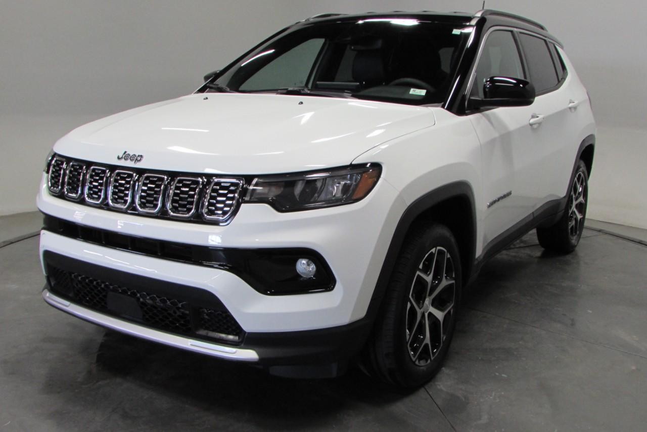 2024 Bright White Clearcoat Jeep Compass Limited 4X4 SUV