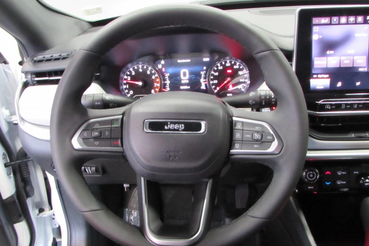 2024 Bright White Clearcoat Jeep Compass Limited 4X4 SUV