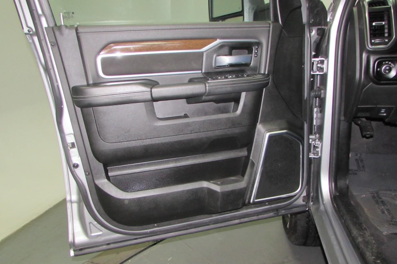 2024 Billet Silver Metallic Clearcoat Ram 2500 Laramie 4X4 Truck