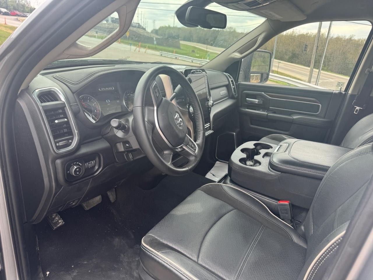 2024 Billet Silver Metallic Clearcoat Ram 2500 Laramie 4X4 Truck