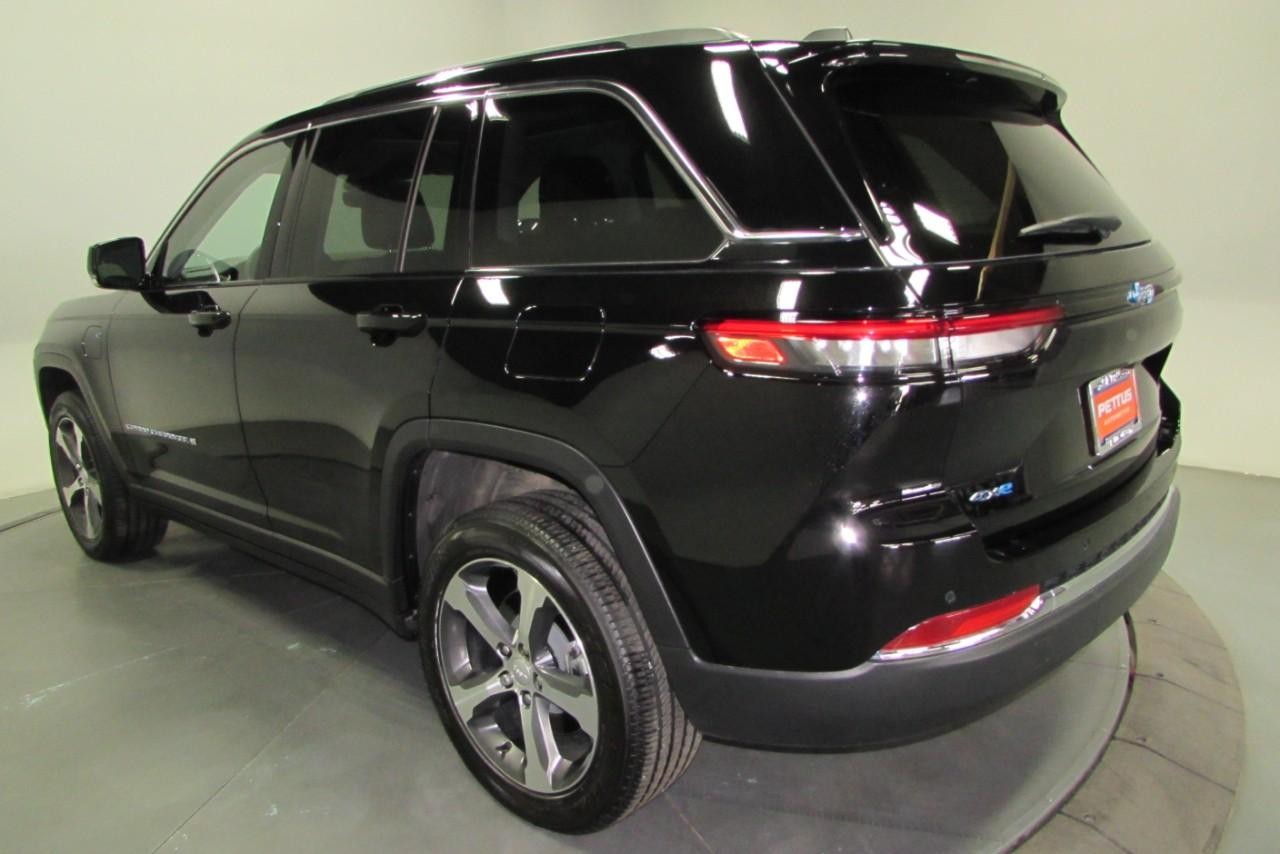 2022 Diamond Black Crystal Pearlcoat Jeep Grand Cherokee 4xe 4xe 4X4 SUV