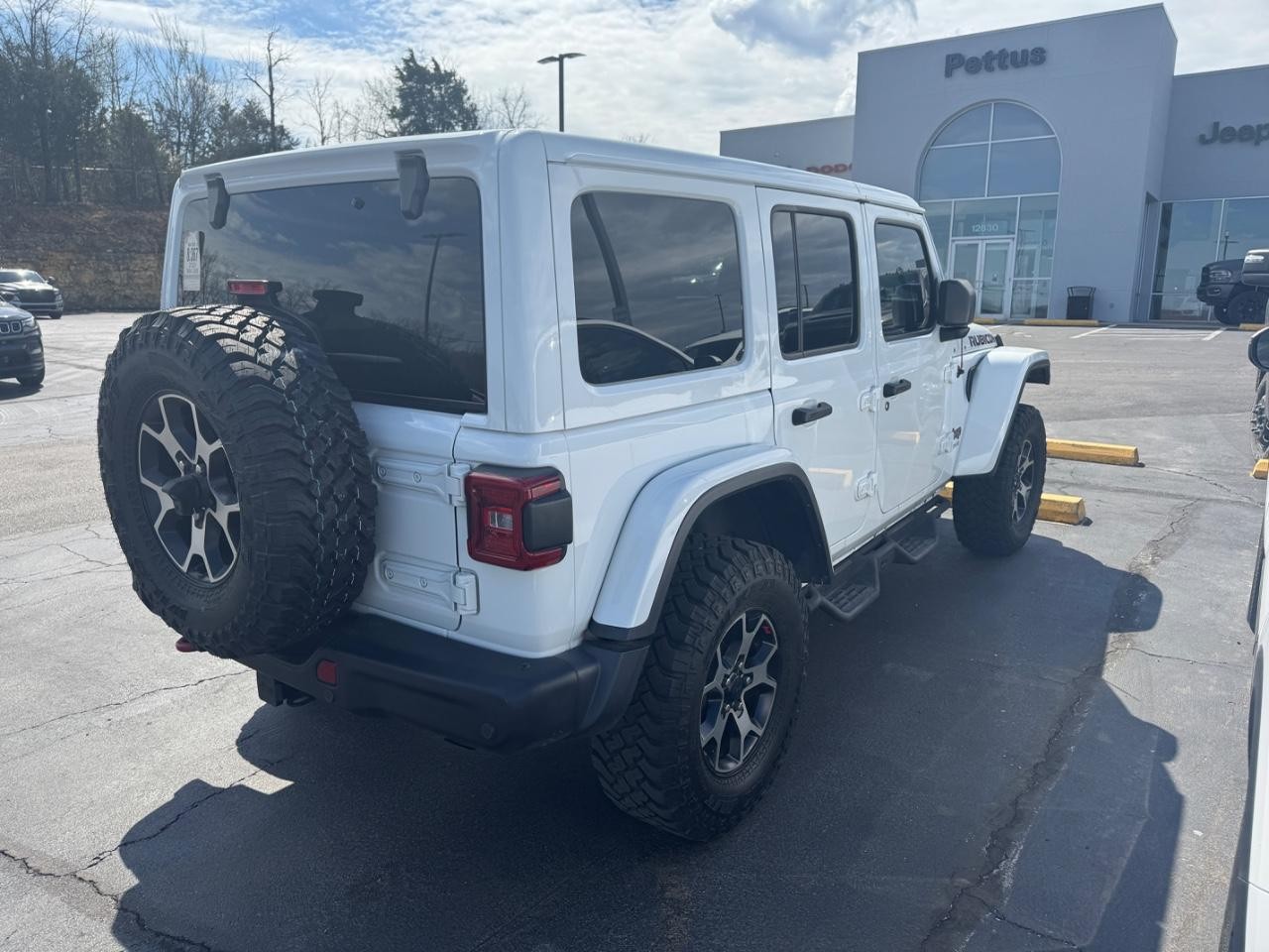 2020 Bright White Clearcoat Jeep Wrangler Unlimited Unlimited Rubicon 4X4 SUV