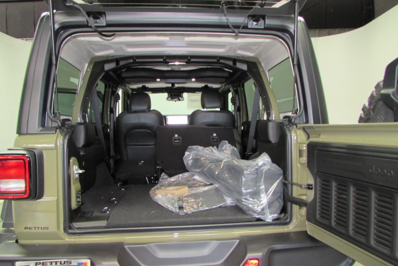 2025 41 Jeep Wrangler Willys 4X4 SUV