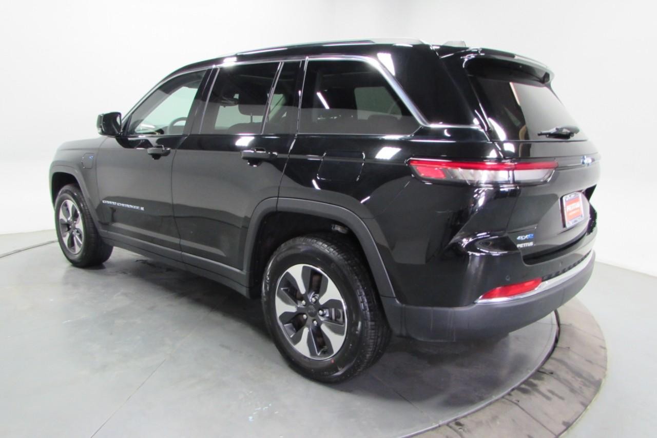 2022 Diamond Black Crystal Pearlcoat Jeep Grand Cherokee 4xe 4xe 4X4 SUV