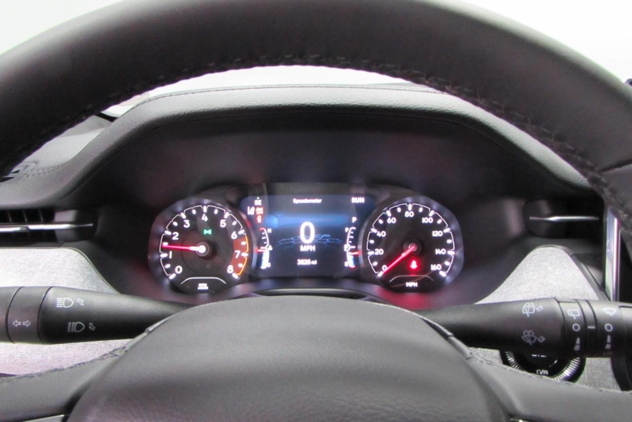 2024 Diamond Black Crystal Pearlcoat Jeep Compass Latitude Lux 4X4 SUV